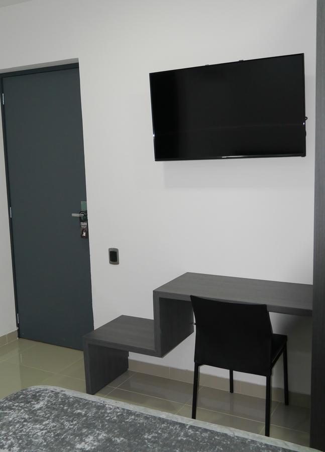 Calle 10 Express Hotel Medellin Exterior photo
