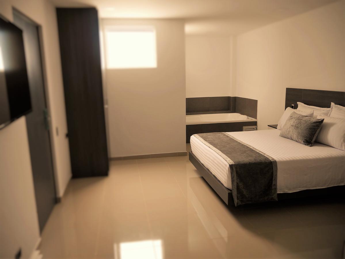 Calle 10 Express Hotel Medellin Exterior photo